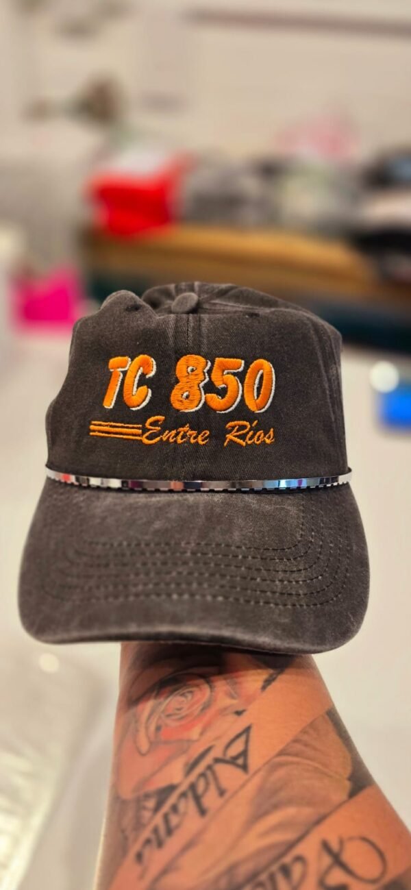 Gorras vintage bordadas - Imagen 5